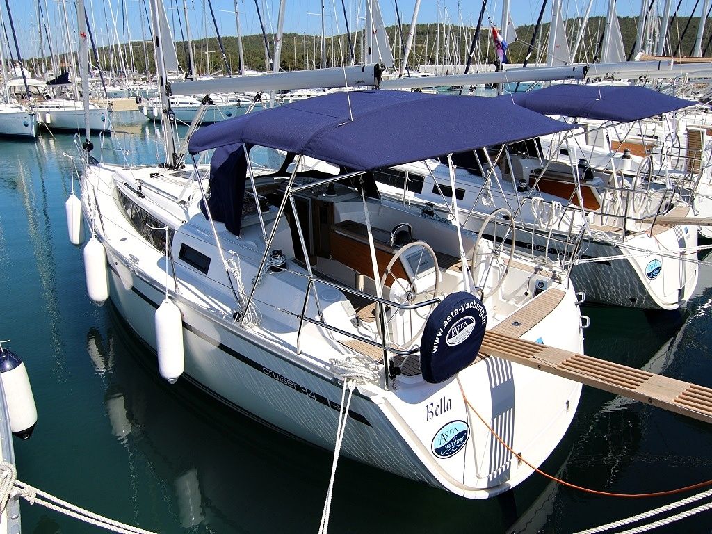 Bavaria Cruiser 34 | Vita