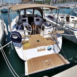 Elan 40 | Lyra