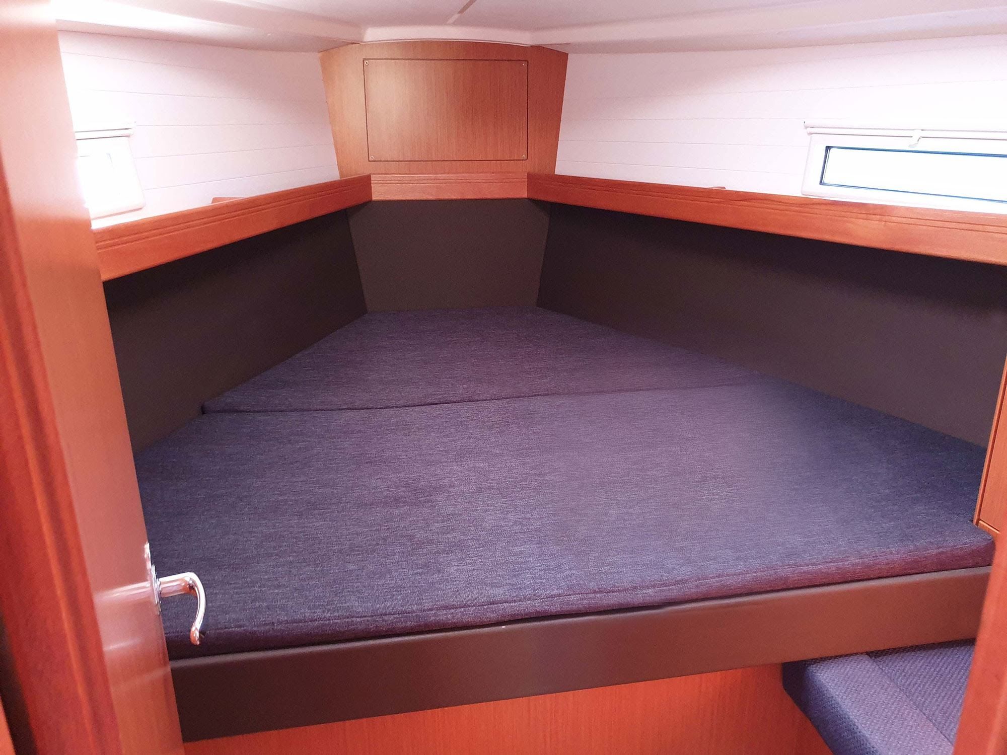 Bavaria Cruiser 37 | Smiley