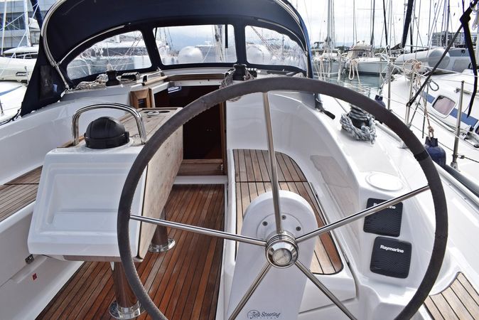 Bavaria Cruiser 34 | Studena