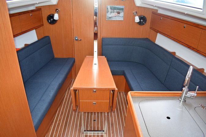 Bavaria Cruiser 34 | Studena