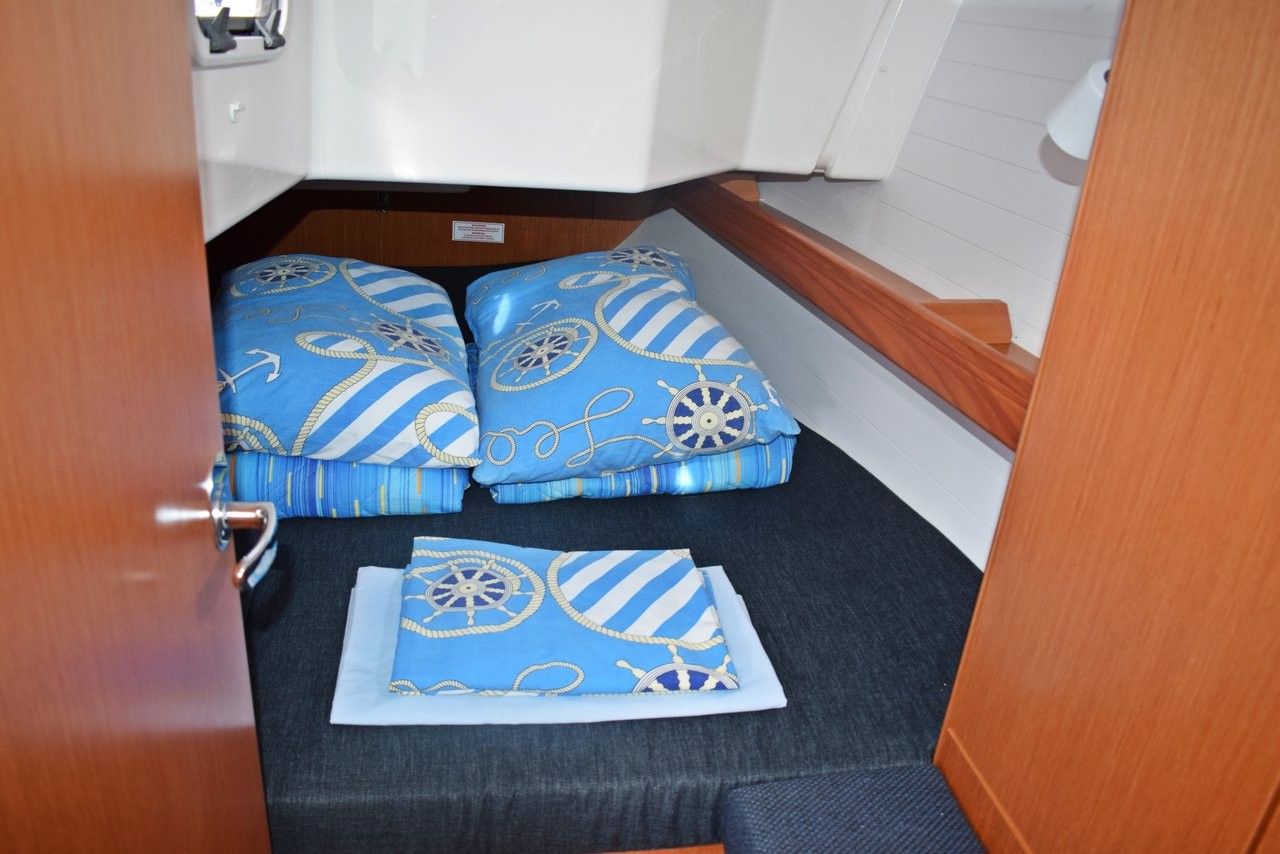 Bavaria Cruiser 34 | Studena