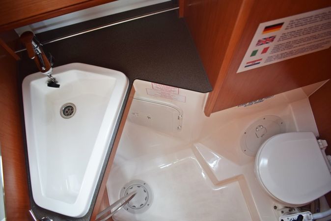 Bavaria Cruiser 34 | Studena