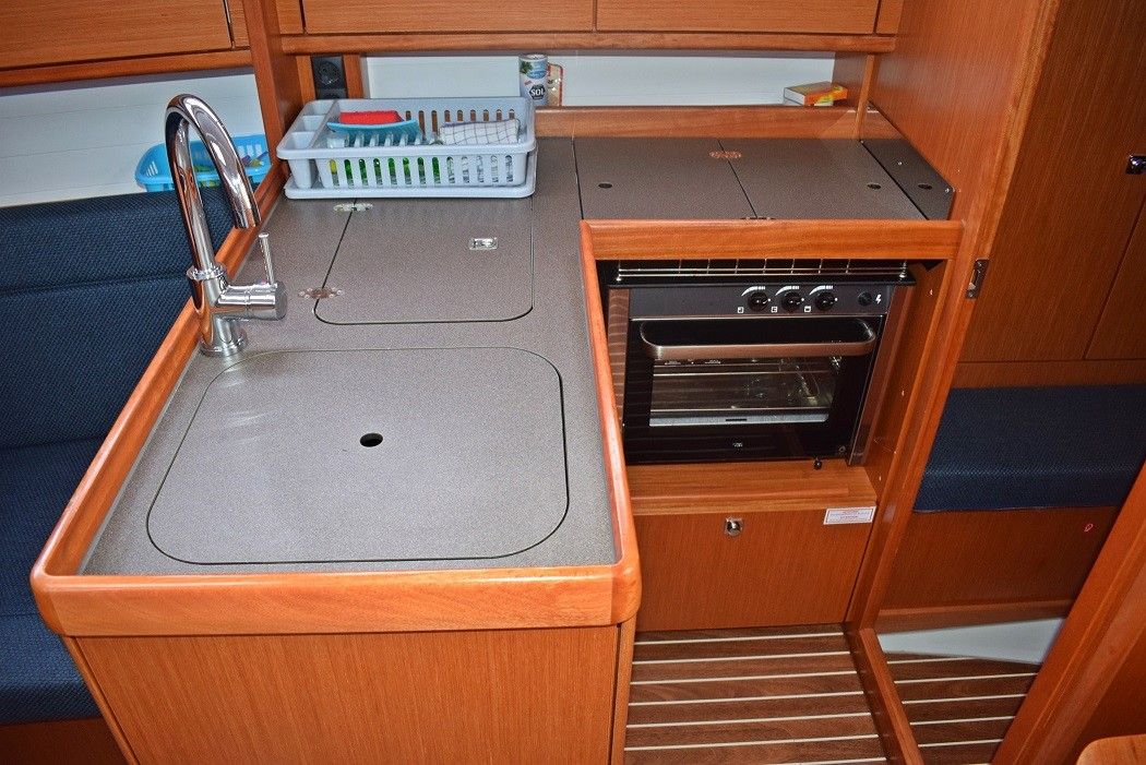 Bavaria Cruiser 33 | Stoncica