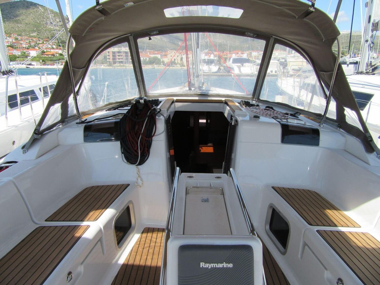 Jeanneau Sun Odyssey 449 | Beaujolais