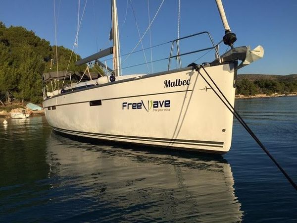 Bavaria Cruiser 46 | Malbec