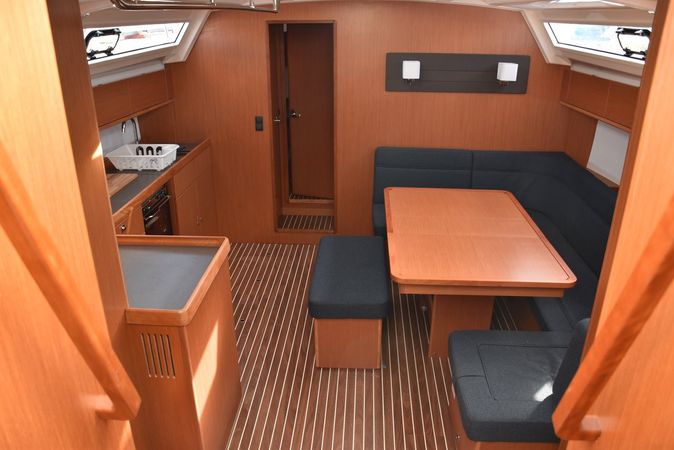 Bavaria Cruiser 46 | Malbec