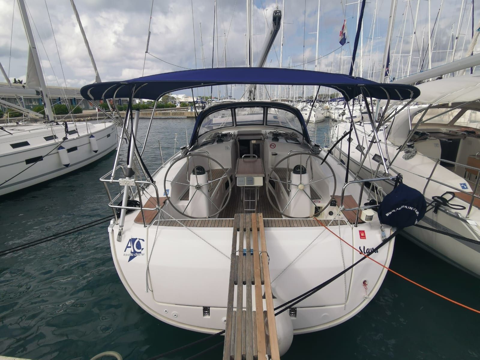 Bavaria Cruiser 40 | Slava