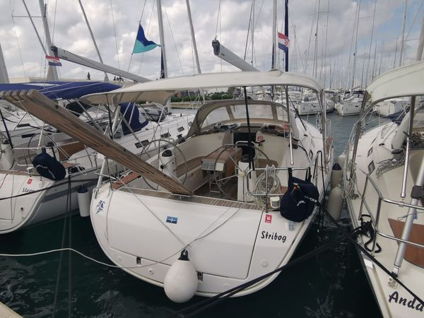 Bavaria Cruiser 40 | Stribog