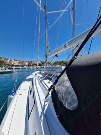 Bavaria Cruiser 37 | Polo