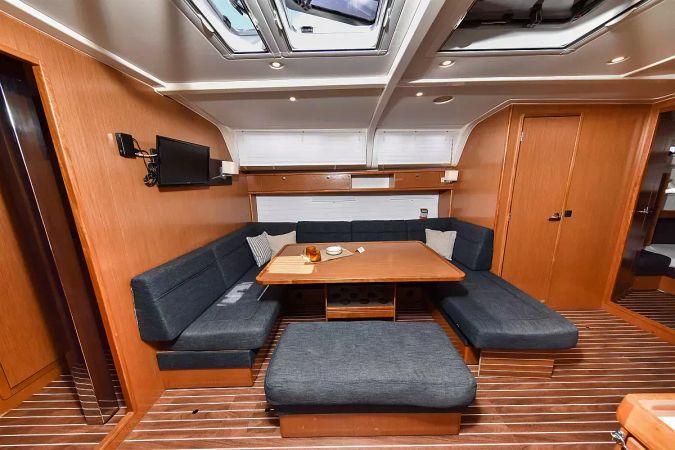 Bavaria Cruiser 51 | Yolo