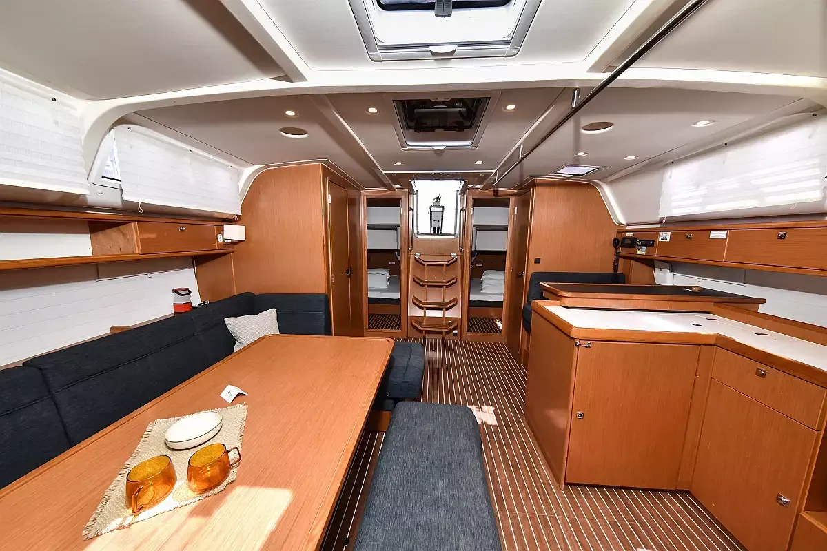 Bavaria Cruiser 51 | Yolo