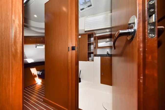 Bavaria Cruiser 51 | Yolo
