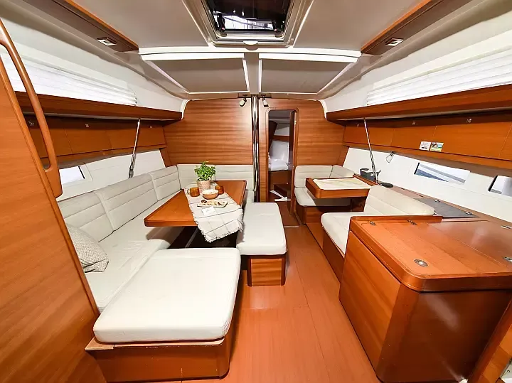 Dufour 410 | Stella