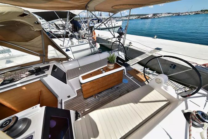 Dufour 350 | Pape