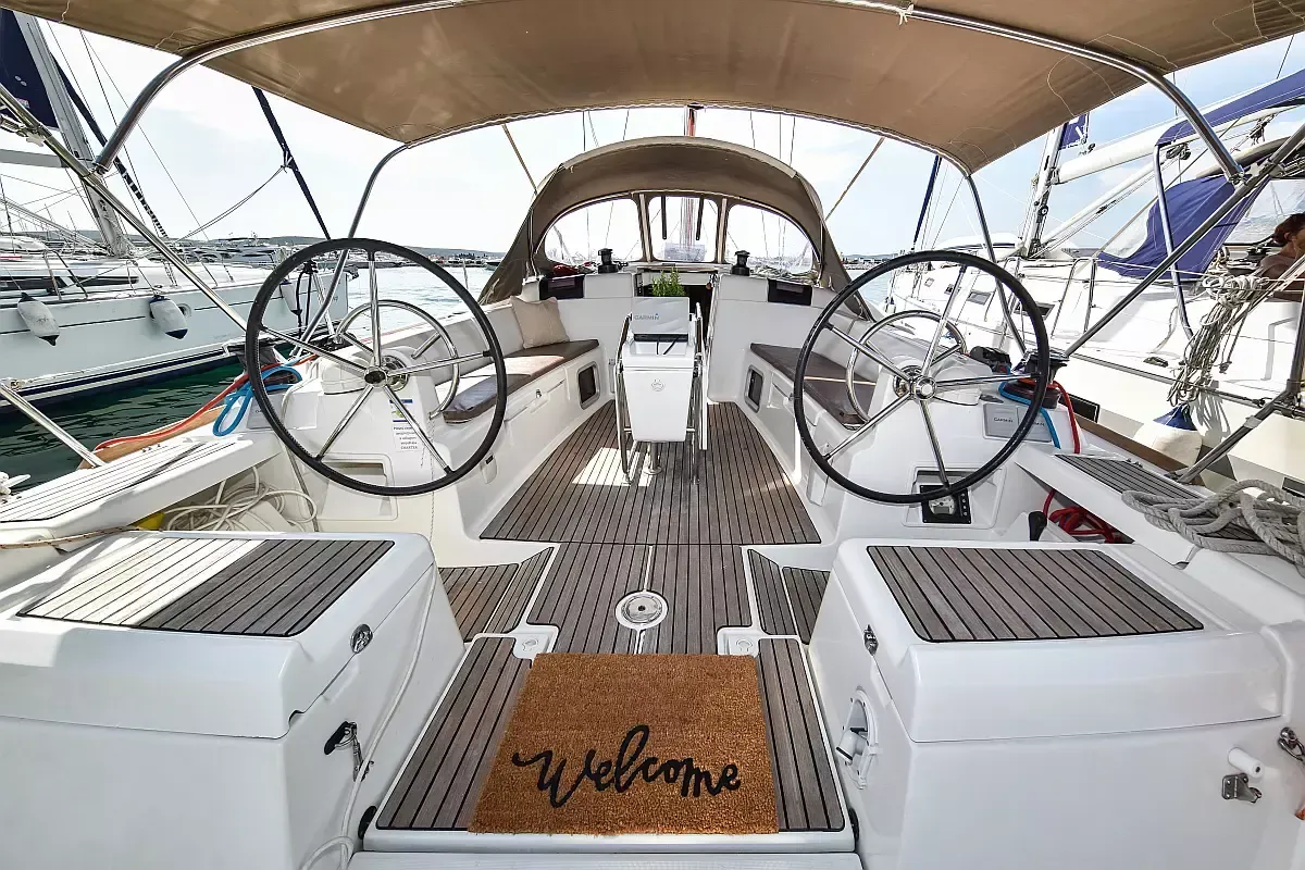Jeanneau Sun Odyssey 449 | Pizulot