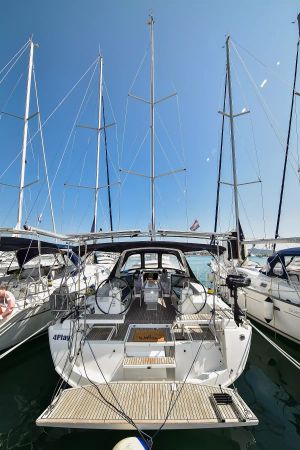 Beneteau Oceanis 41.1 | 4Play