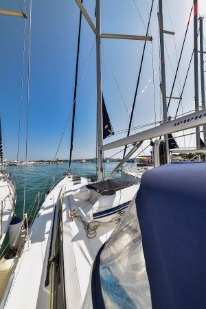 Beneteau Oceanis 41.1 | 4Play