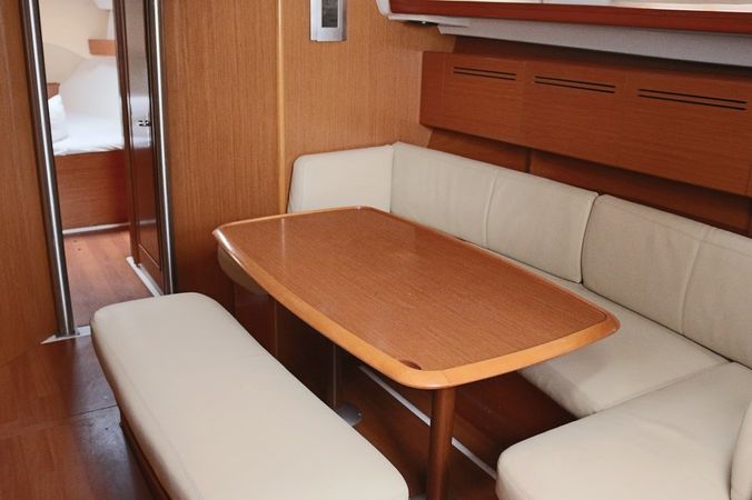 Beneteau Cyclades 43.4 | Levant