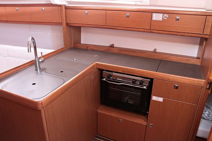 Bavaria Cruiser 37 | Andrea