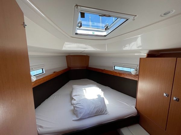 Bavaria Cruiser 37 | Andrea