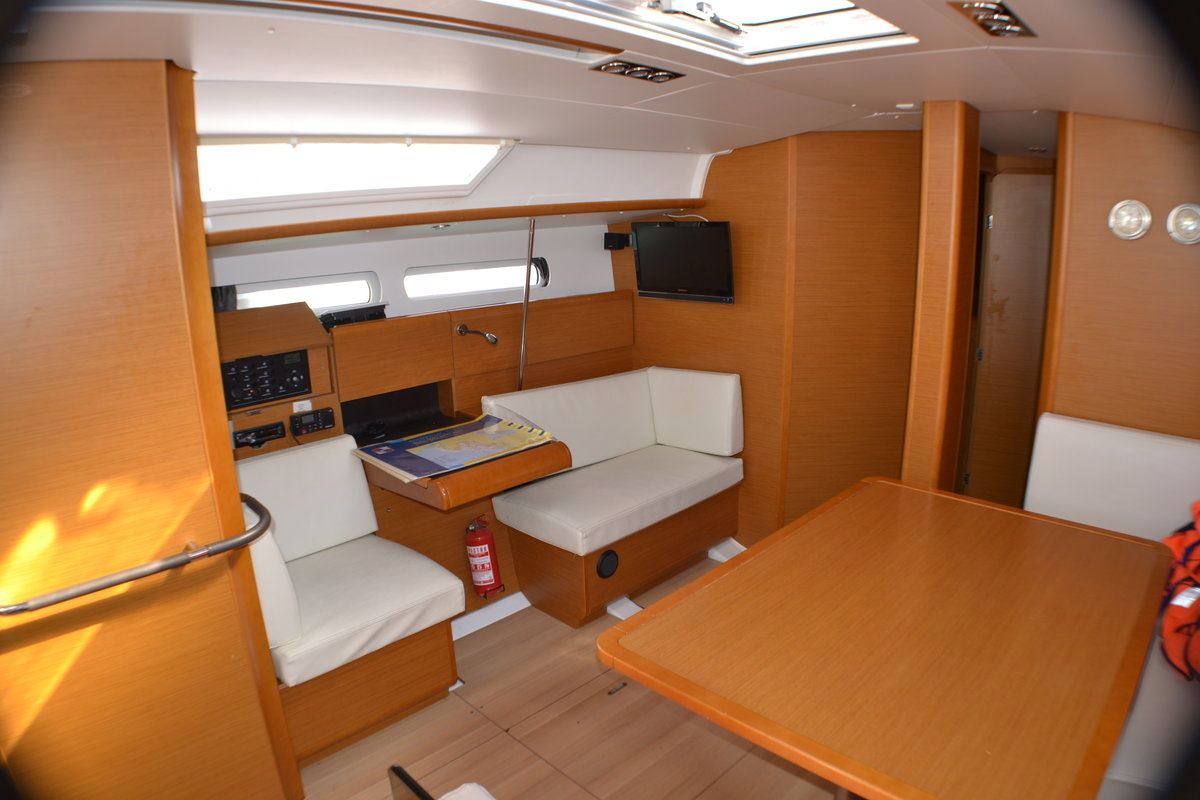 Jeanneau Sun Odyssey 439 | Libera