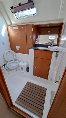 Bavaria Cruiser 40 | Manta