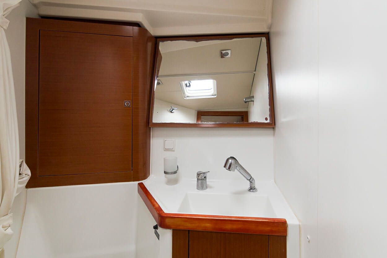 Beneteau Oceanis 41 | Katalina