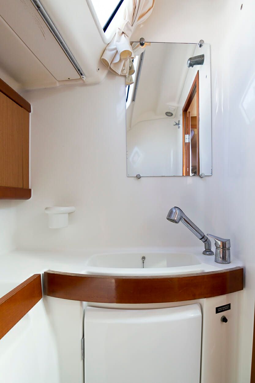 Beneteau Oceanis 43 | Demonio de Tasmania