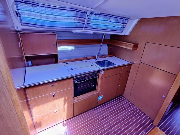 Bavaria 47 Cruiser | Pina Colada