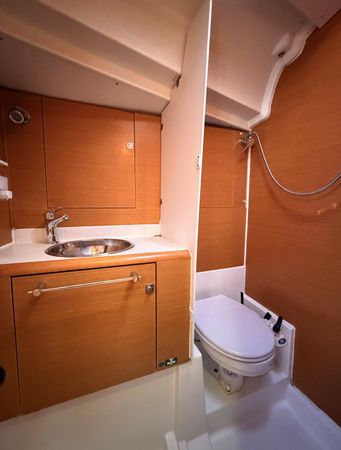 Jeanneau Sun Odyssey 439 | Toya