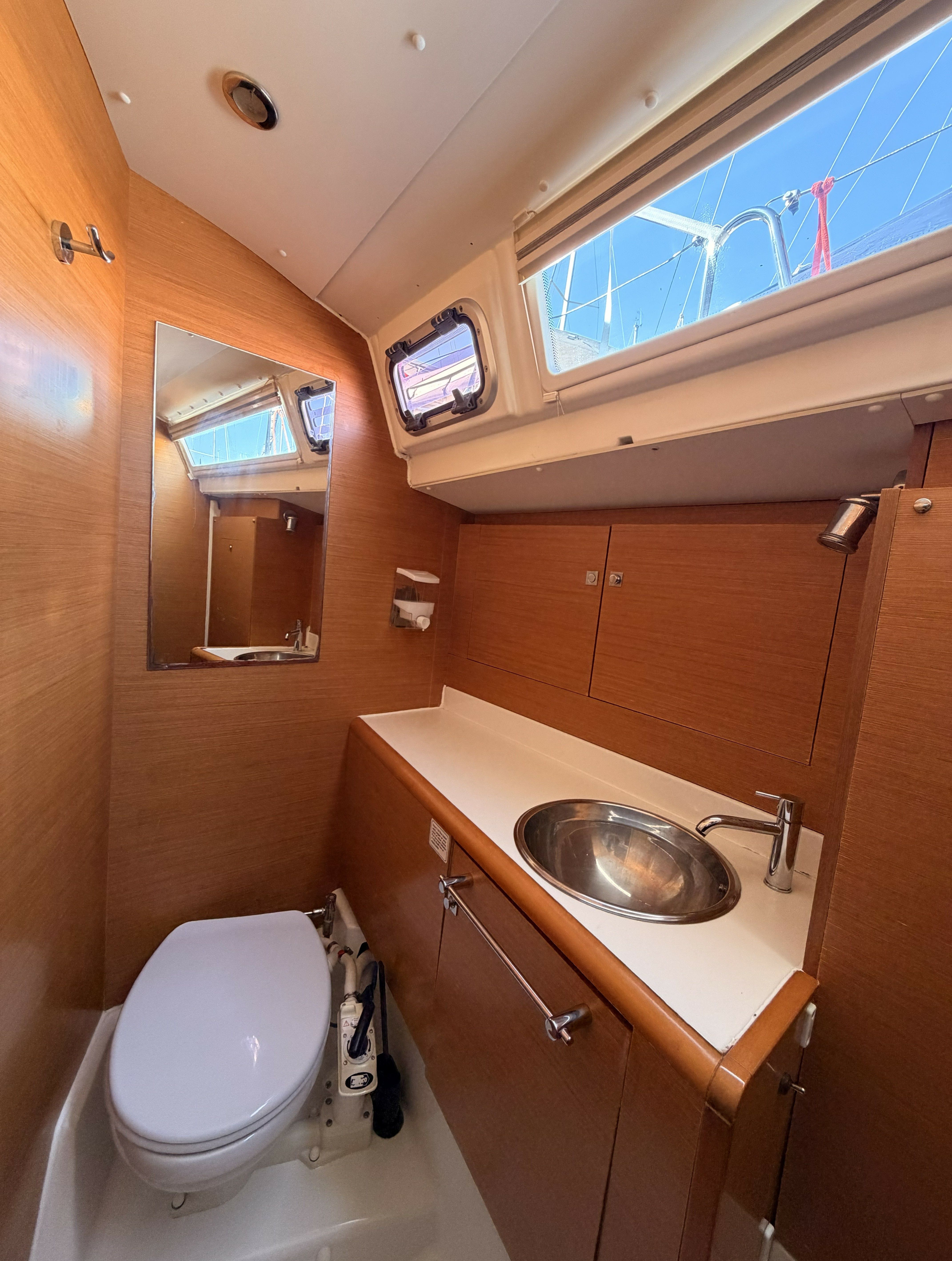 Jeanneau Sun Odyssey 439 | Toya