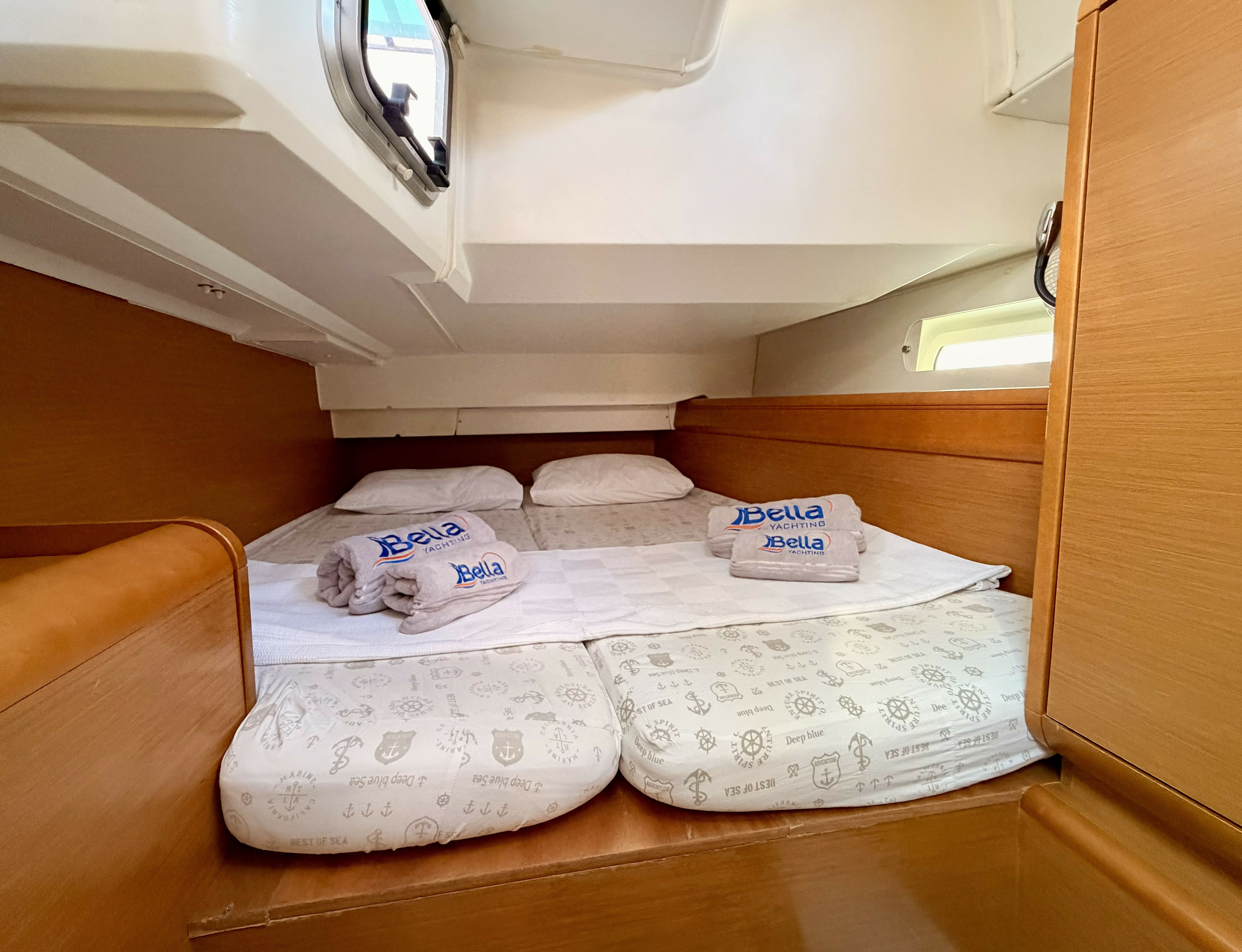 Jeanneau Sun Odyssey 439 | Toya