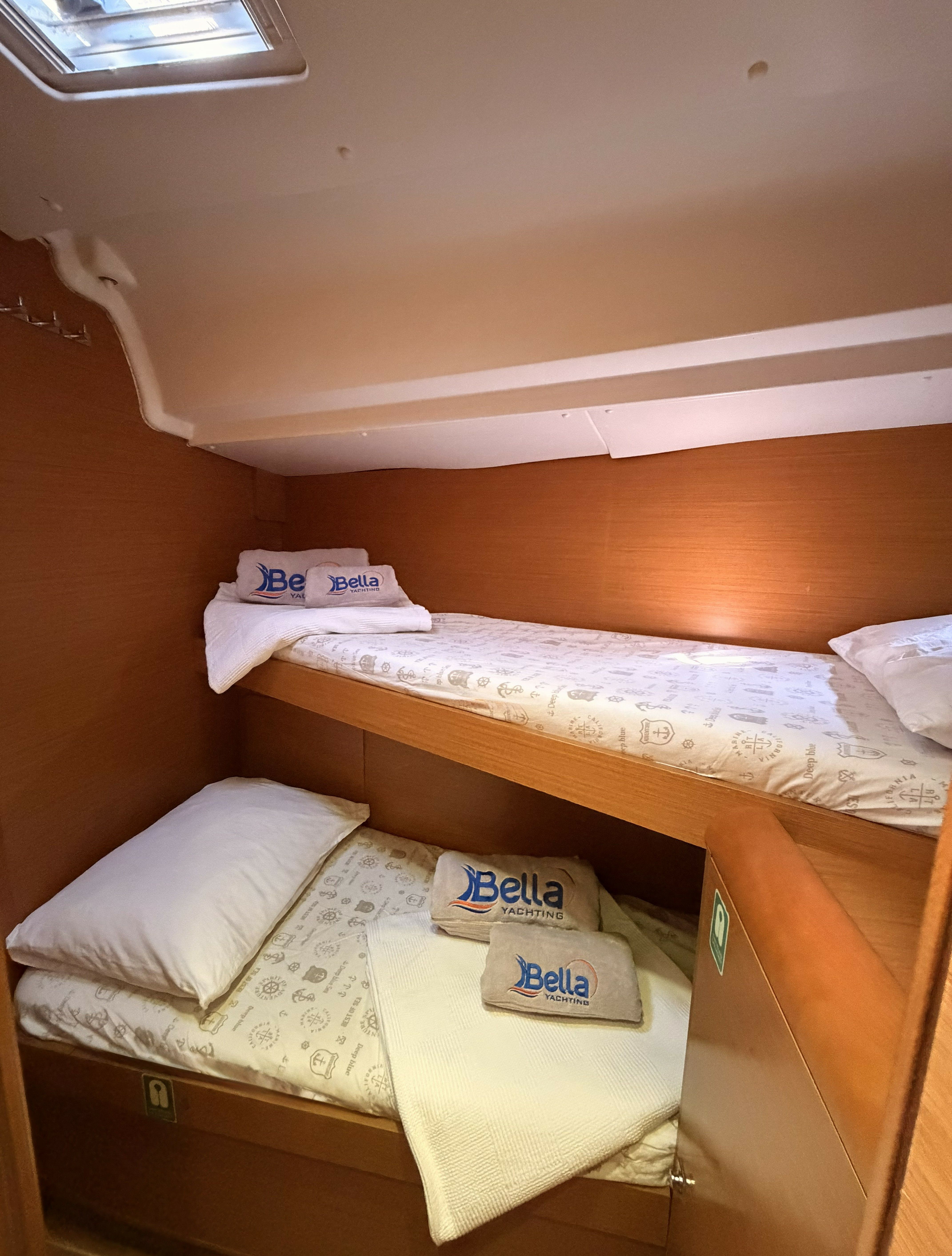 Jeanneau Sun Odyssey 439 | Toya