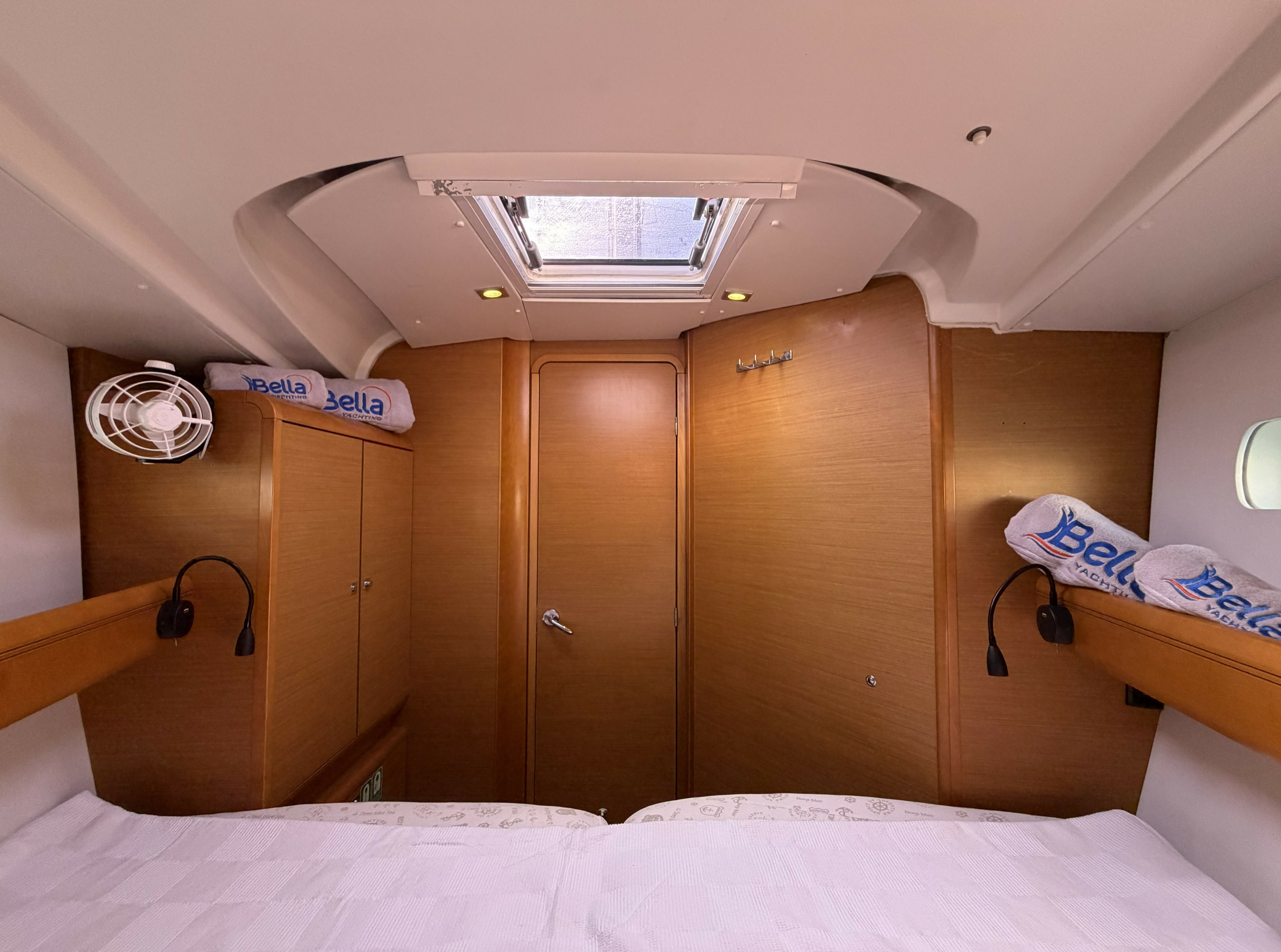 Jeanneau Sun Odyssey 439 | Toya