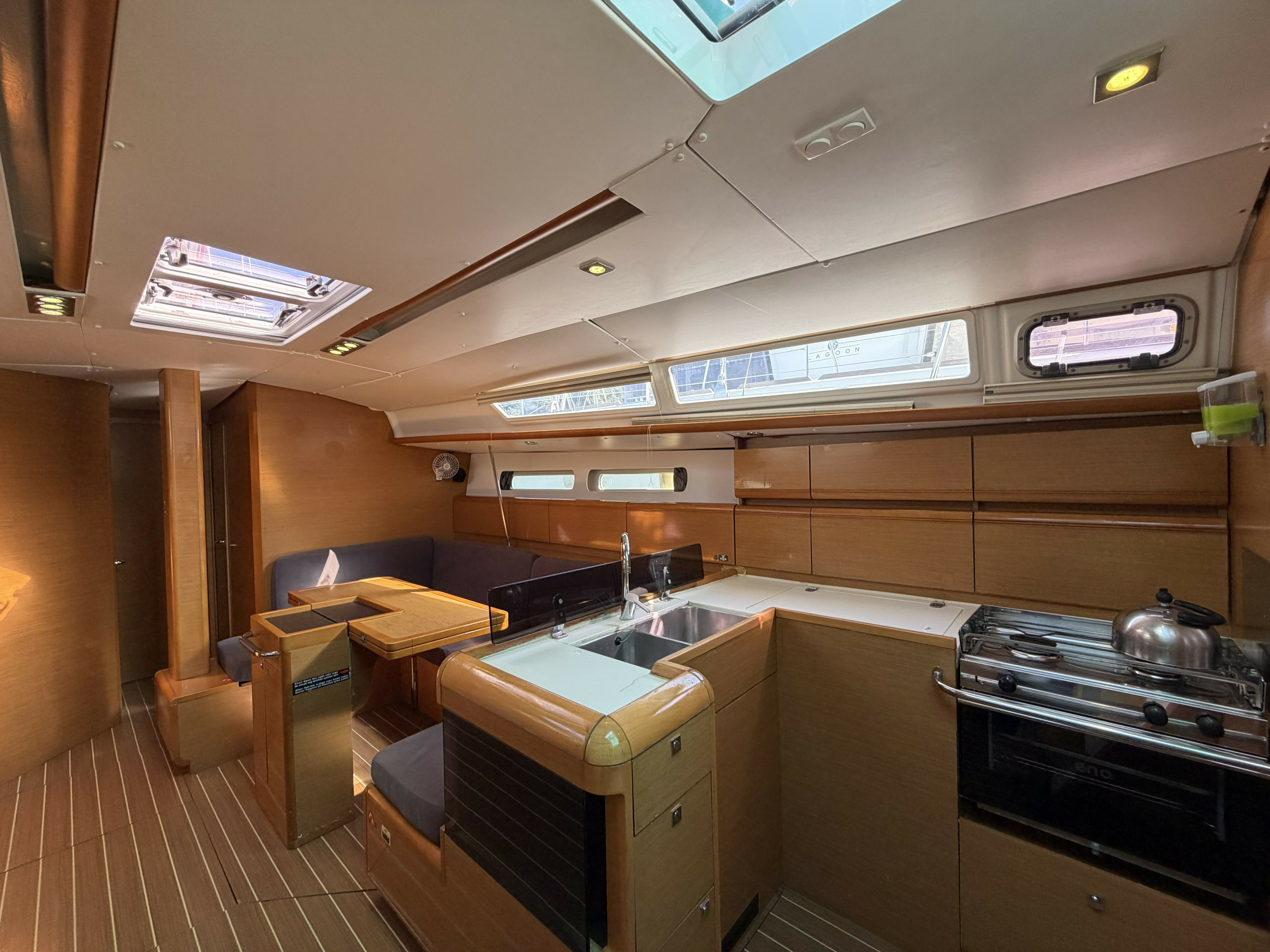 Jeanneau Sun Odyssey 439 | Toya
