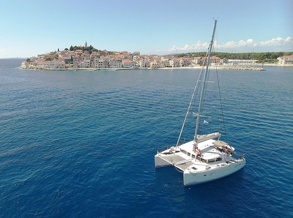 Lagoon 400 S2 | Secret of life