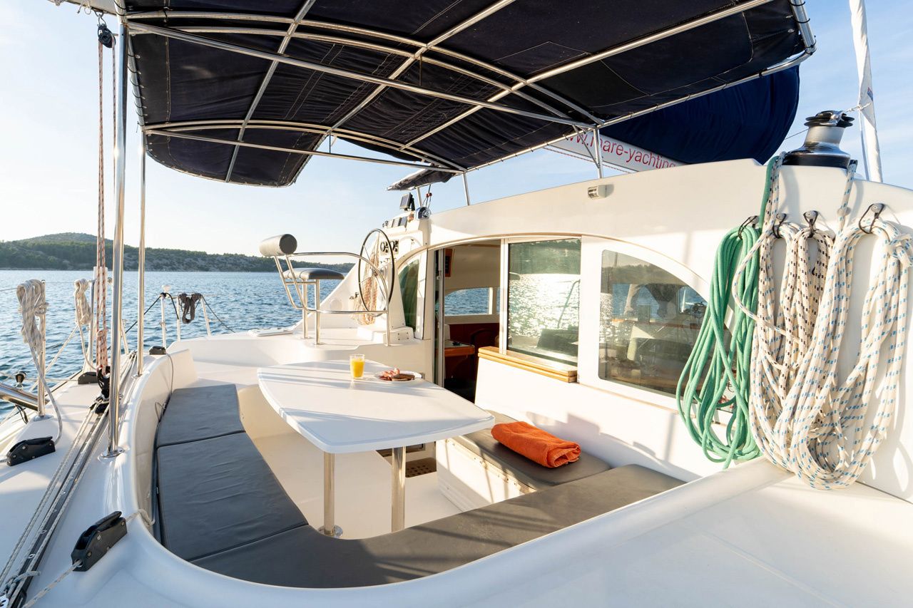 Lagoon 380 | Twin Star