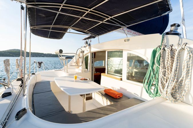 Lagoon 380 | Twin Star