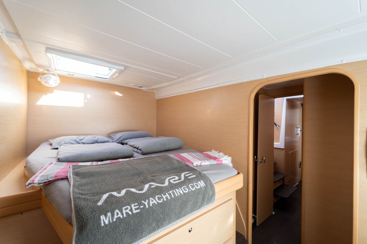 Lagoon 421 | Patch Work