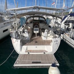 Bavaria Cruiser 37 | Gita