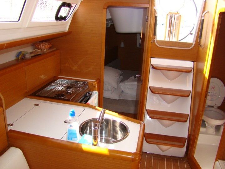 Jeanneau Sun Odyssey 33 | Nena