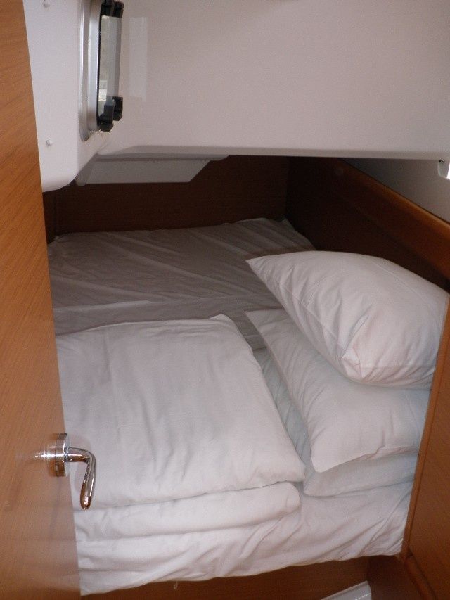 Jeanneau Sun Odyssey 379 | Paloma