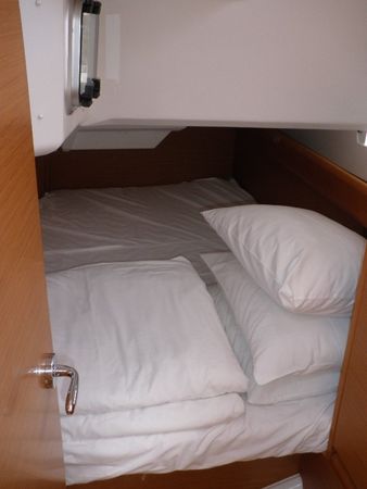 Jeanneau Sun Odyssey 379 | Paloma