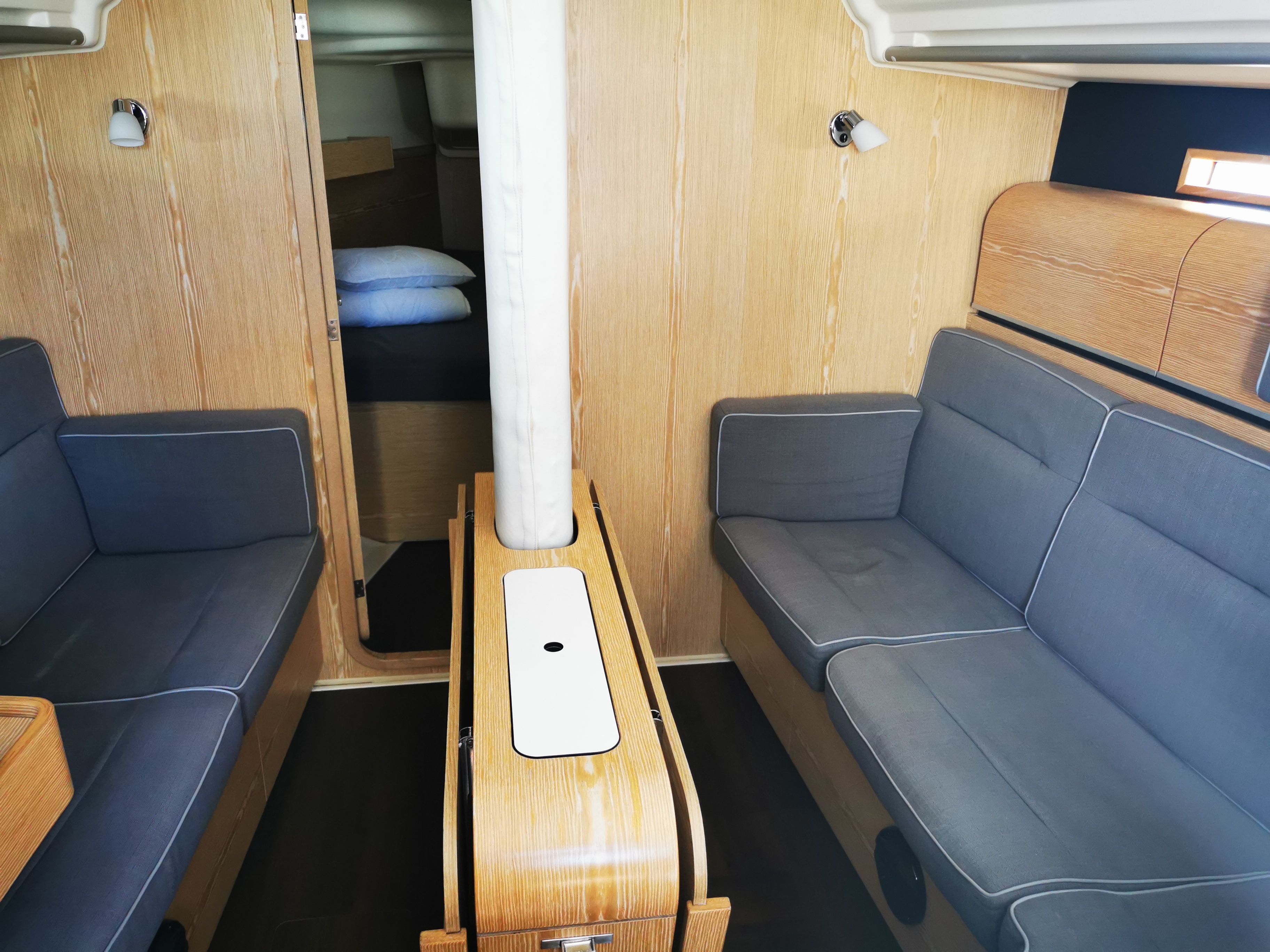 Dehler 38 | Redshift