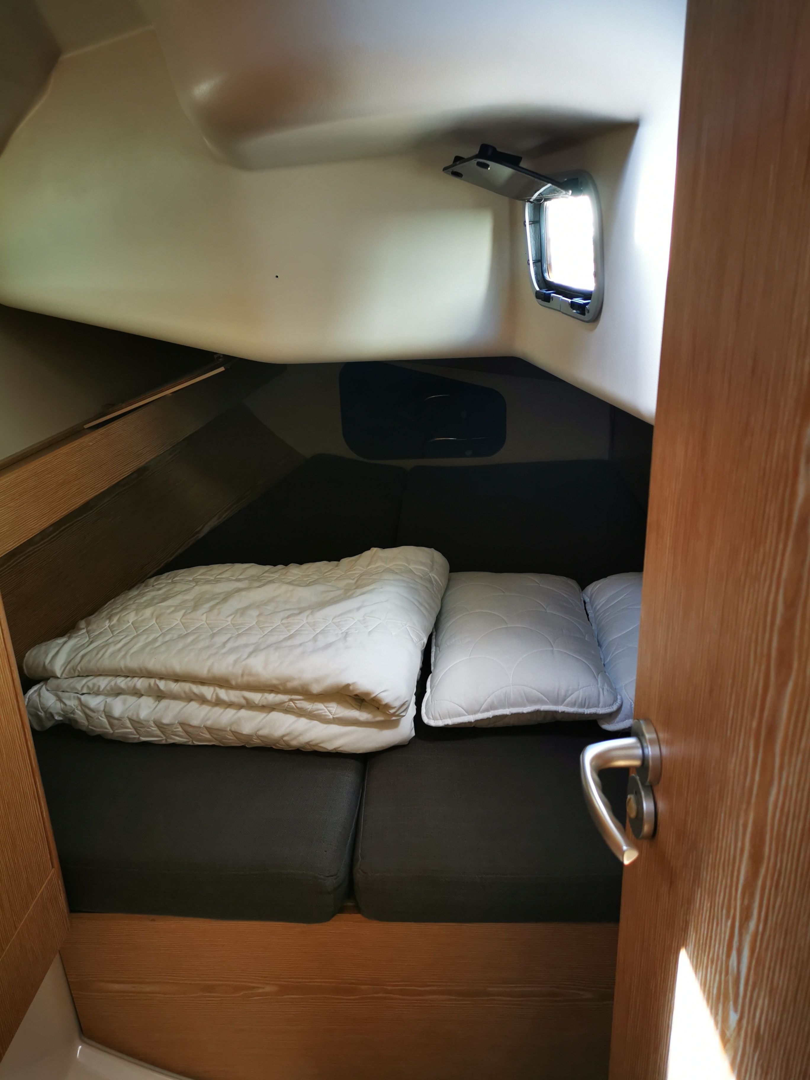 Dehler 38 | Redshift