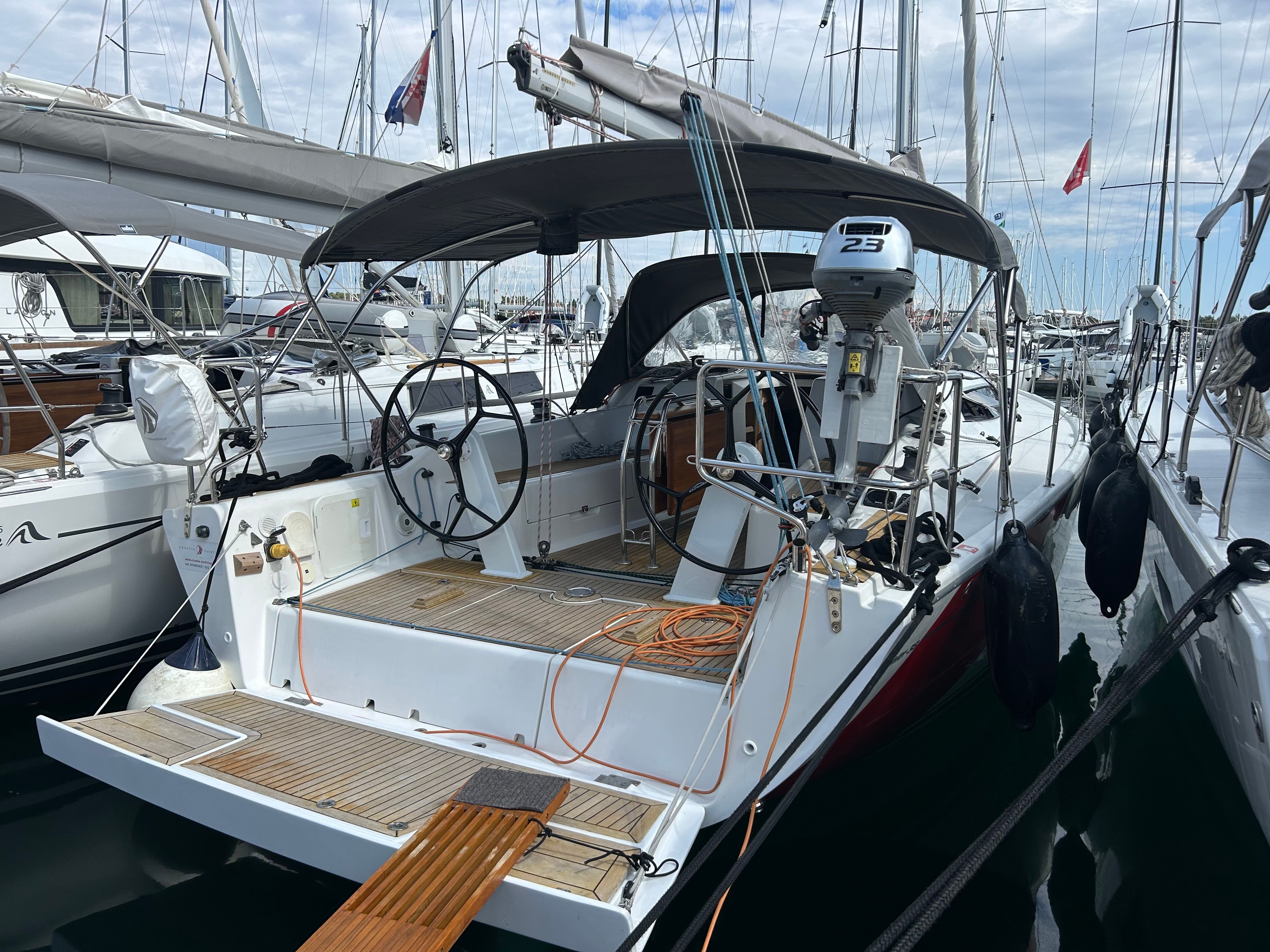 Dehler 38 | Redshift