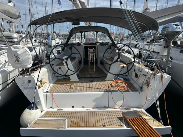 Dehler 38 | Redshift