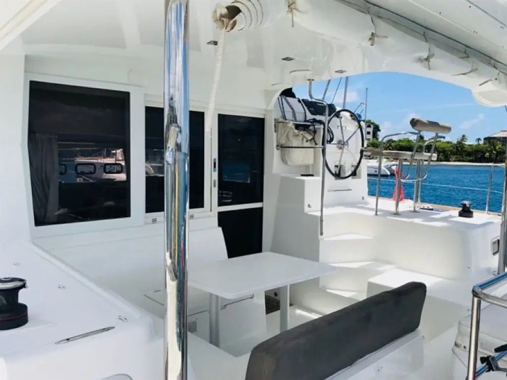 Lagoon 39 | Willow Dew