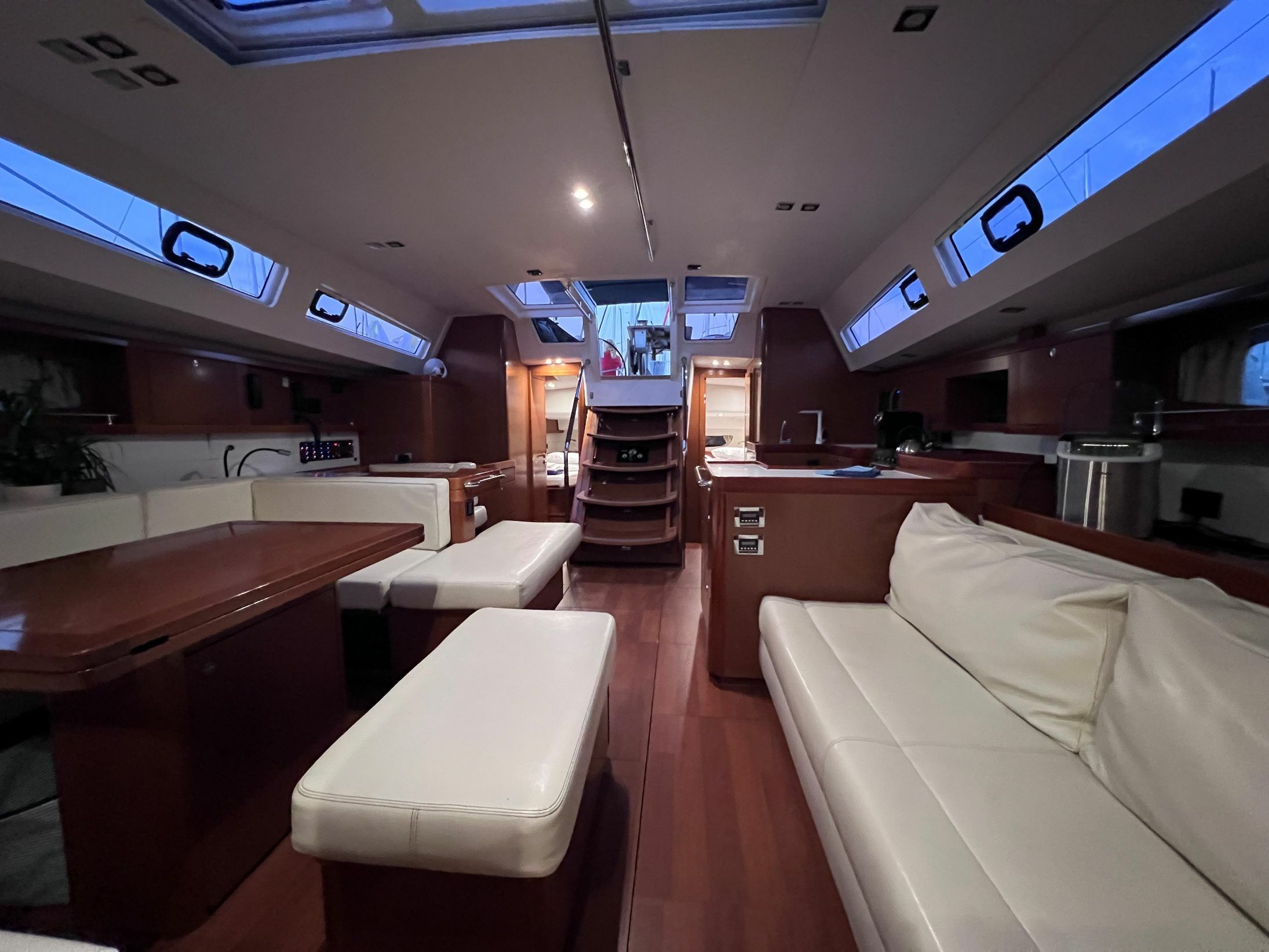 Beneteau Oceanis 60 | Eol 1